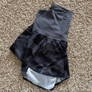 Old Navy Maternity Shorts